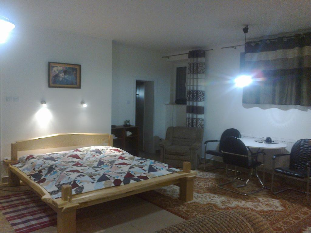 Apartman Yvet Sucany Экстерьер фото