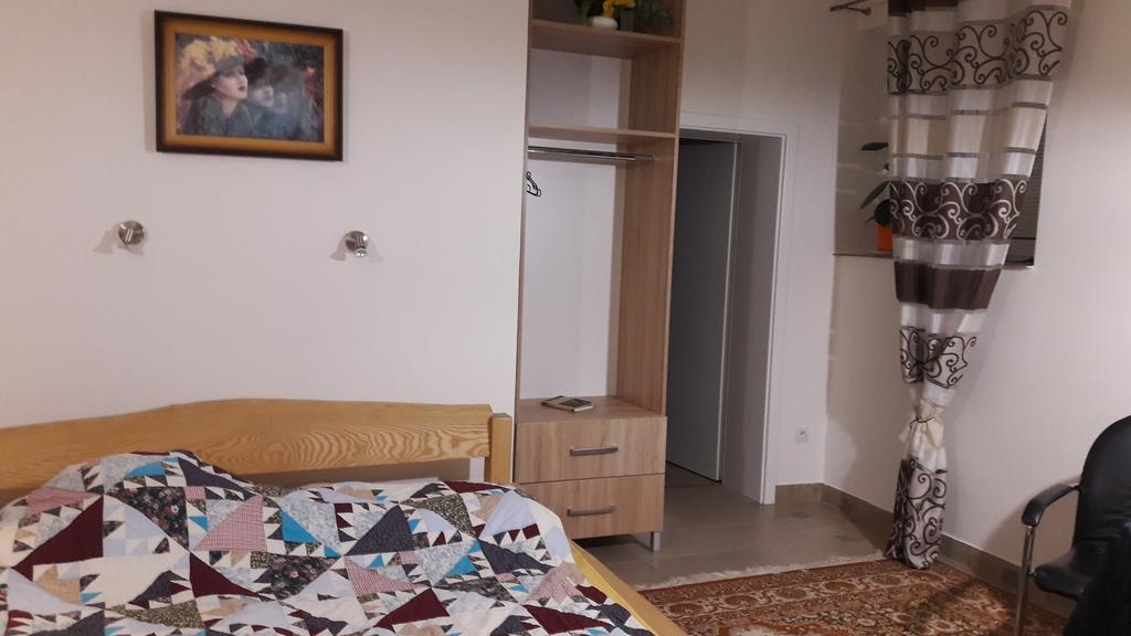 Apartman Yvet Sucany Экстерьер фото