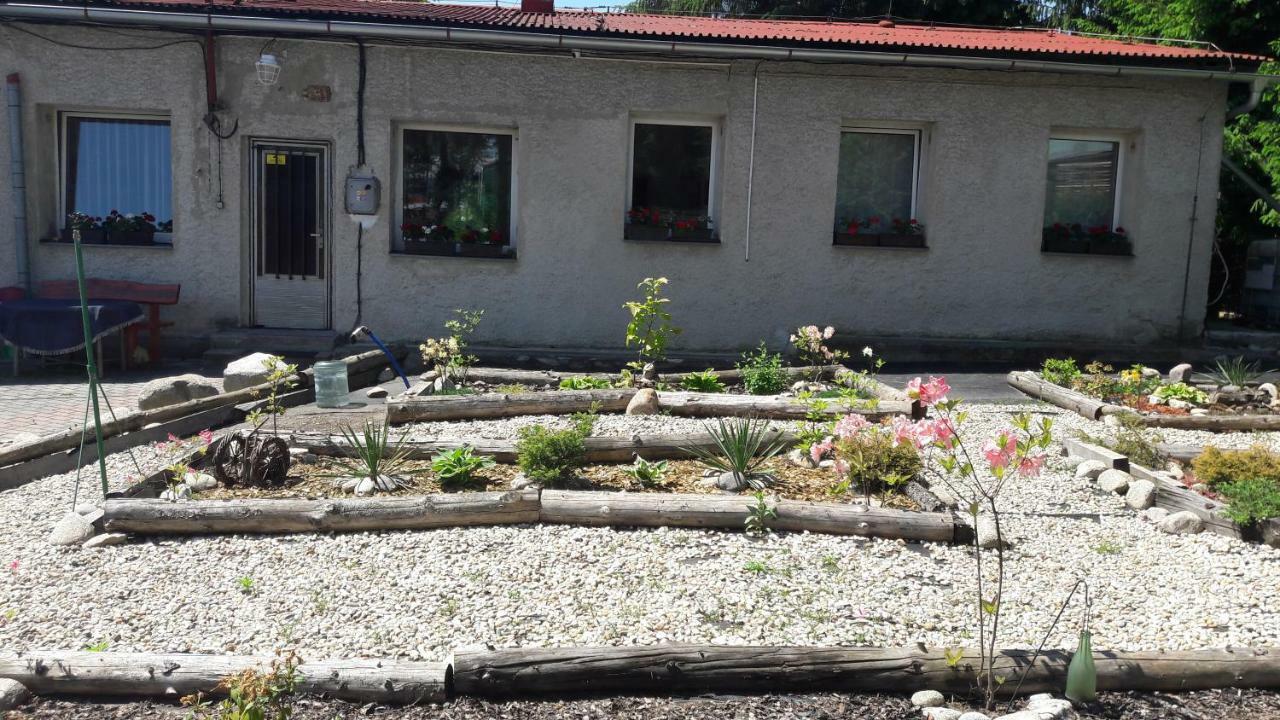 Apartman Yvet Sucany Экстерьер фото