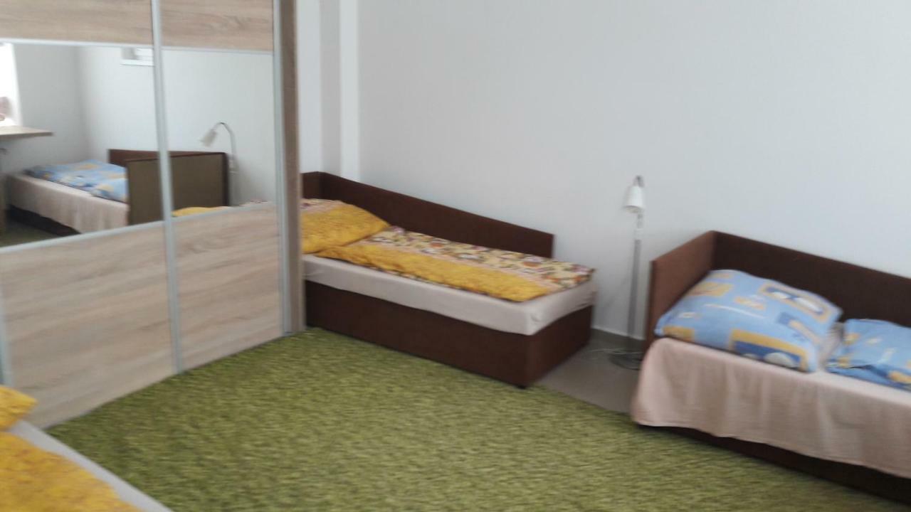 Apartman Yvet Sucany Экстерьер фото